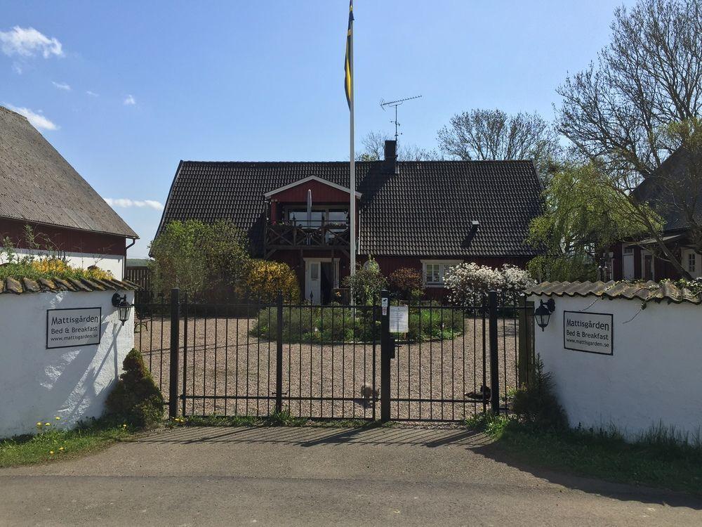 Mattisgarden Bed & Breakfast Эстра-Юнгбю Экстерьер фото